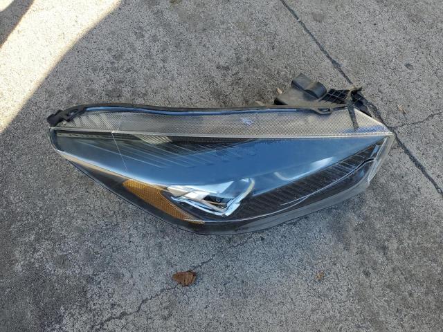 1FMCU9GD0JUC99381 - 2018 FORD ESCAPE SE Weiß Foto 13