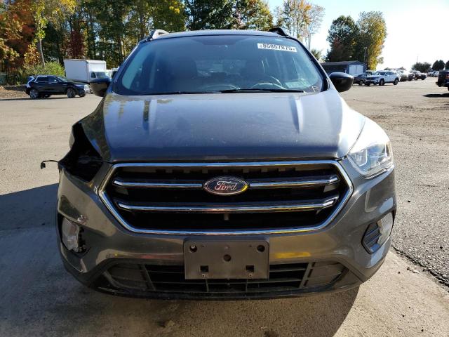 1FMCU9GD0JUC99381 - 2018 FORD ESCAPE SE Weiß Foto 5