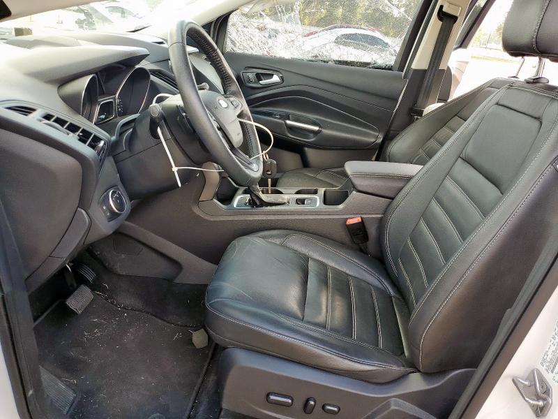 1FMCU0G96HUB29141 - 2017 FORD ESCAPE SE WHITE photo 7