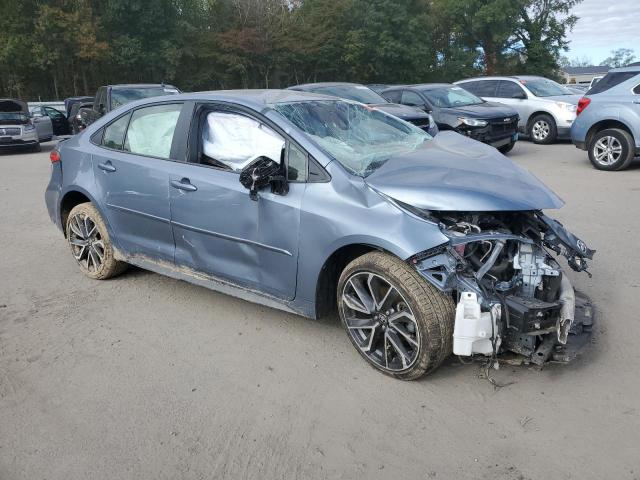 JTDS4MCE9NJ093257 - 2022 TOYOTA COROLLA SE Gris photo 4