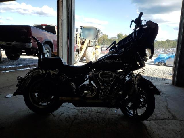 2019 HARLEY-DAVIDSON FLHX, 