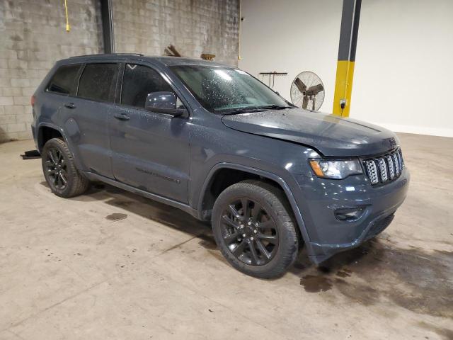 1C4RJFAG1HC895396 - 2017 JEEP GRAND CHER LAREDO BLUE photo 4