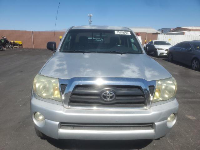 5TETU62N28Z551992 - 2008 TOYOTA TACOMA PRERUNNER ACCESS CAB SILVER photo 5