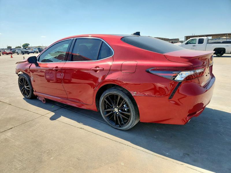 4T1K61AK1NU071765 - 2022 TOYOTA CAMRY XSE Rojo foto 2