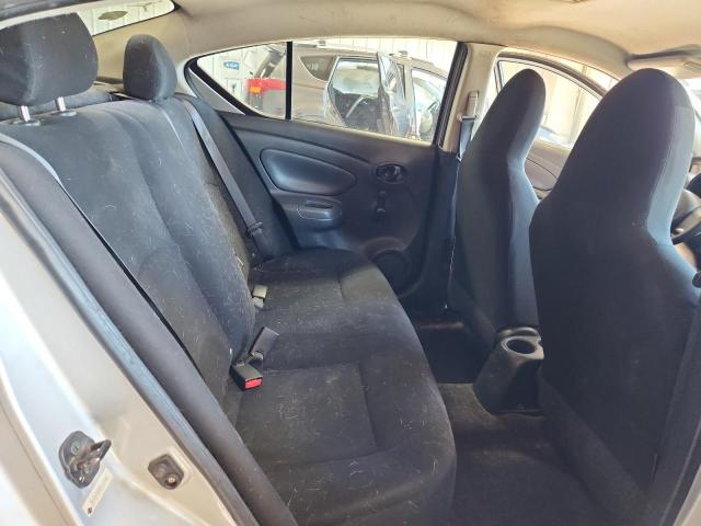 3N1CN7AP9DL822343 - 2013 NISSAN VERSA S SILVER photo 10
