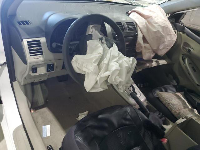 JTDBU4EE6BJ091037 - 2011 TOYOTA COROLLA BASE Blanc photo 8