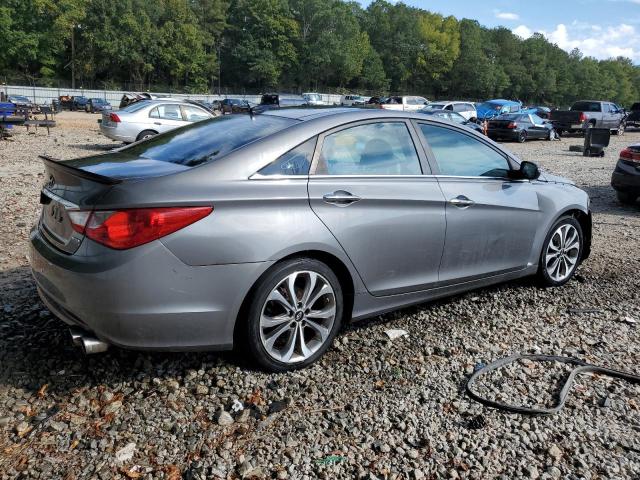 5NPEC4AB8DH637067 - 2013 HYUNDAI SONATA SE ნაცრისფერი ფოტო 3