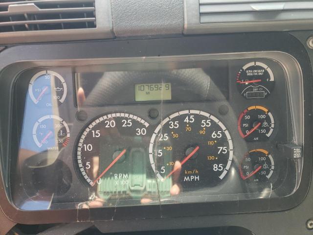 1FUJGLD52FLGH2471 - 2015 FREIGHTLINER CASCADIA თეთრი ფოტო 8