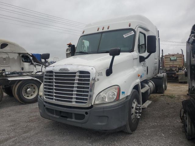 3AKJGLD53GSHA6553 - 2016 FREIGHTLINER CASCADIA 1 WHITE photo 2