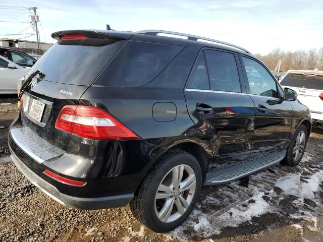 4JGDA5HB5CA028436 - 2012 MERCEDES-BENZ ML 350 4MATIC BLACK photo 3