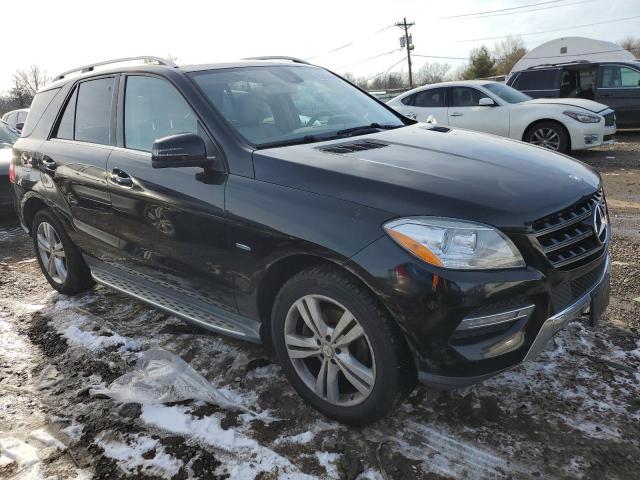 4JGDA5HB5CA028436 - 2012 MERCEDES-BENZ ML 350 4MATIC BLACK photo 4