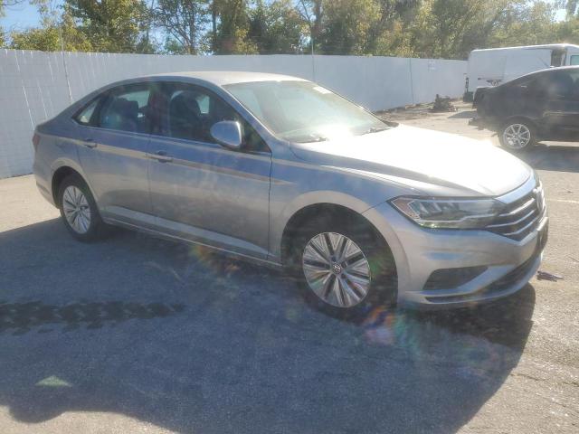 3VWC57BU6KM171579 - 2019 VOLKSWAGEN JETTA S ვერცხლისფერი ფოტო 4