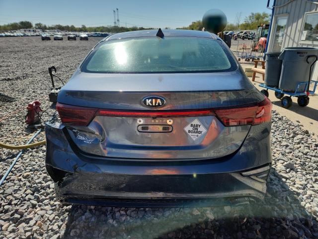 3KPF24AD5ME297583 - 2021 KIA FORTE FE GRAY photo 6