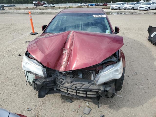 4T1BF1FK2HU699251 - 2017 TOYOTA CAMRY LE წითელი ფოტო 5