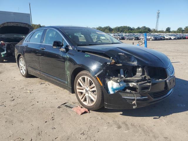 3LN6L2J94GR611777 - 2016 LINCOLN MKZ BLACK photo 4