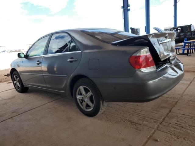 4T1BE30K05U511149 - 2005 TOYOTA CAMRY LE 灰色 照片 2