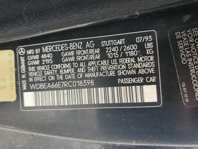 WDBEA66E7RC018398 - 1994 MERCEDES-BENZ E 320 BLACK photo 12