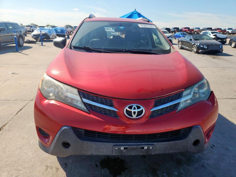 JTMZFREV2FD052794 - 2015 TOYOTA RAV4 LE 红色 照片 5