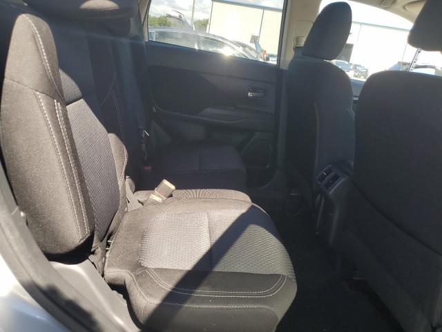 JA4AD2A39LZ045641 - 2020 MITSUBISHI OUTLANDER ES ვერცხლისფერი ფოტო 10