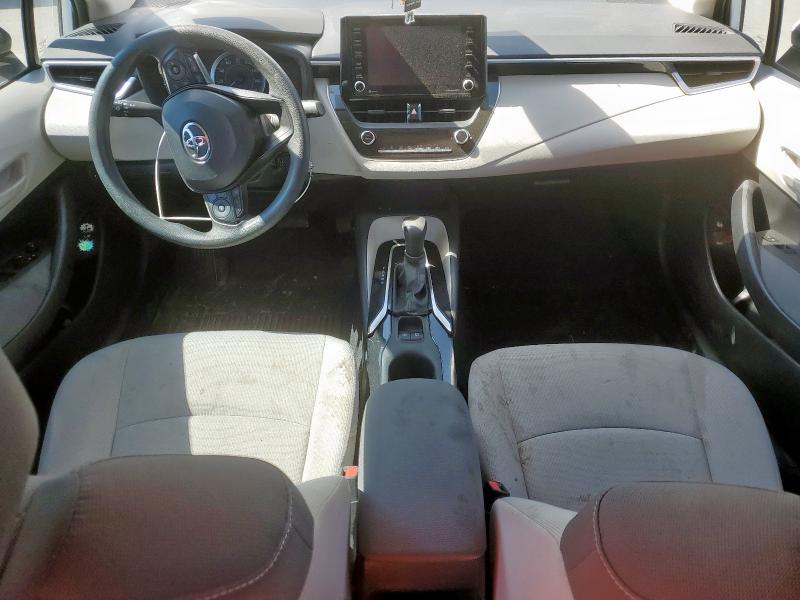 5YFEPMAE5NP305784 - 2022 TOYOTA COROLLA LE Biały zdjęcie 8
