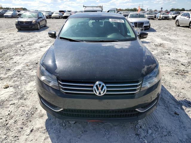 1VWAP7A36DC049366 - 2013 VOLKSWAGEN PASSAT S შავი ფოტო 5