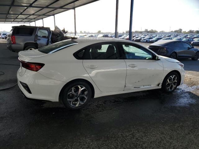 3KPF24AD8LE183611 - 2020 KIA FORTE FE თეთრი ფოტო 3