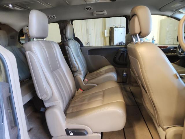 2C4RC1CG1CR420356 - 2012 CHRYSLER TOWN & COU TOURING L TAN photo 11