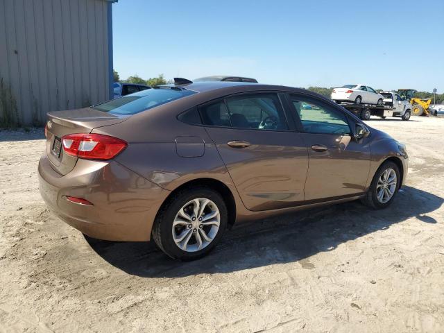 1G1BC5SM1K7137173 - 2019 CHEVROLET CRUZE LS 棕色 照片 3