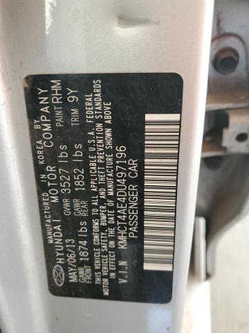 KMHCT4AE4DU497196 - 2013 HYUNDAI ACCENT GLS SILVER photo 13