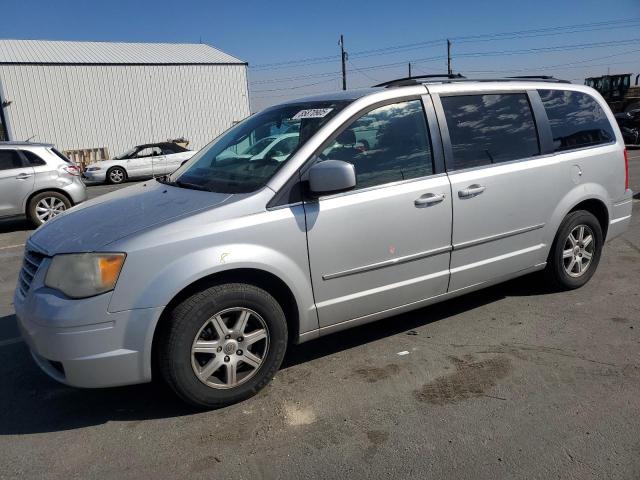 2010 CHRYSLER TOWN & COU TOURING, 