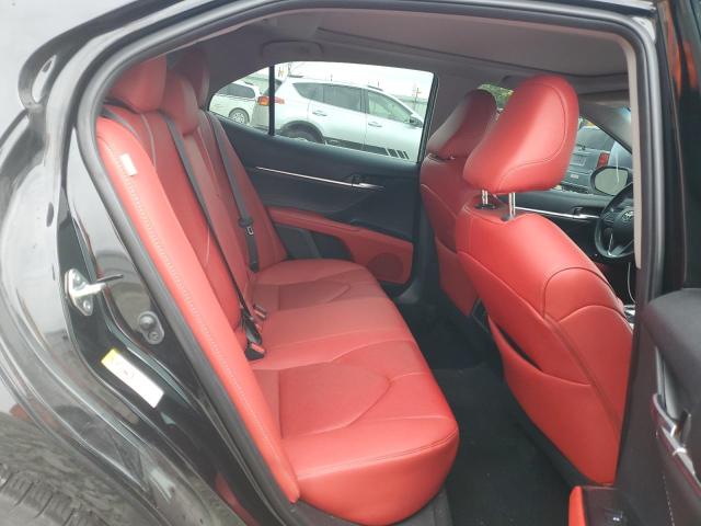 4T1B61HK5JU128324 - 2018 TOYOTA CAMRY XSE 黑色 照片 10