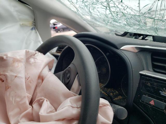 3HGGK5H45JM736171 - 2018 HONDA FIT LX 白色 照片 9