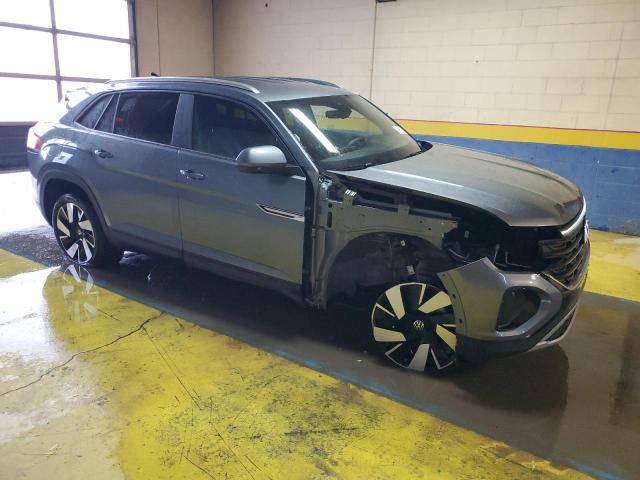 1V2HE2CA0SC203183 - 2025 VOLKSWAGEN ATLAS CROS SE GRAY photo 4