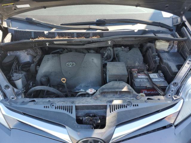 5TDDZ3DC2JS195045 - 2018 TOYOTA SIENNA XLE Grafit fotoğraf 12