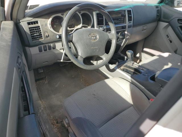JTEBU14R558040476 - 2005 TOYOTA 4RUNNER SR5 WHITE photo 8