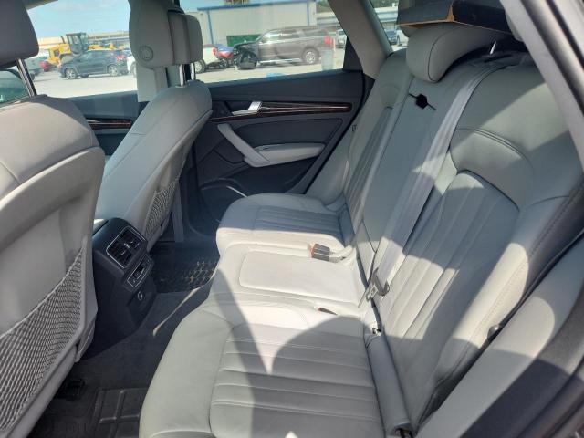 WA1BNAFY8J2089734 - 2018 AUDI Q5 PREMIUM PLUS GRAY photo 11