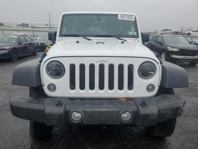 1C4HJWDG5FL521961 - 2015 JEEP WRANGLER U SPORT Білий фото 5