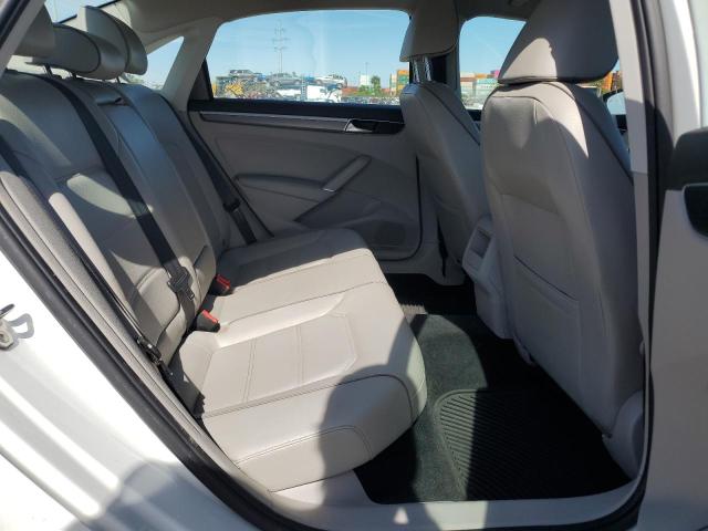 1VWAA7A36JC028918 - 2018 VOLKSWAGEN PASSAT S Biały zdjęcie 10