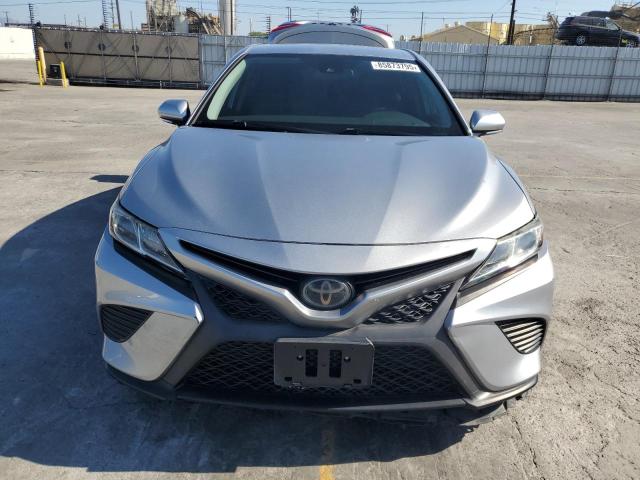 4T1B11HK5KU775354 - 2019 TOYOTA CAMRY L ვერცხლისფერი ფოტო 5