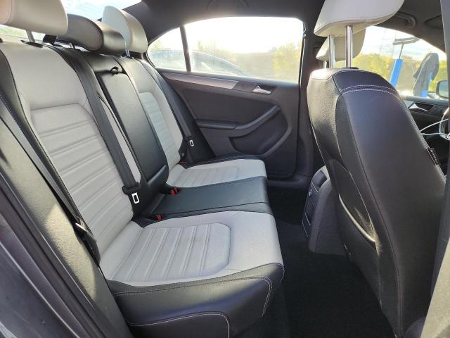 3VWD17AJ1GM380291 - 2016 VOLKSWAGEN JETTA SPORT ნაცრისფერი ფოტო 10