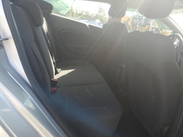 3FADP4BJ7HM134478 - 2017 FORD FIESTA SE SILVER photo 10