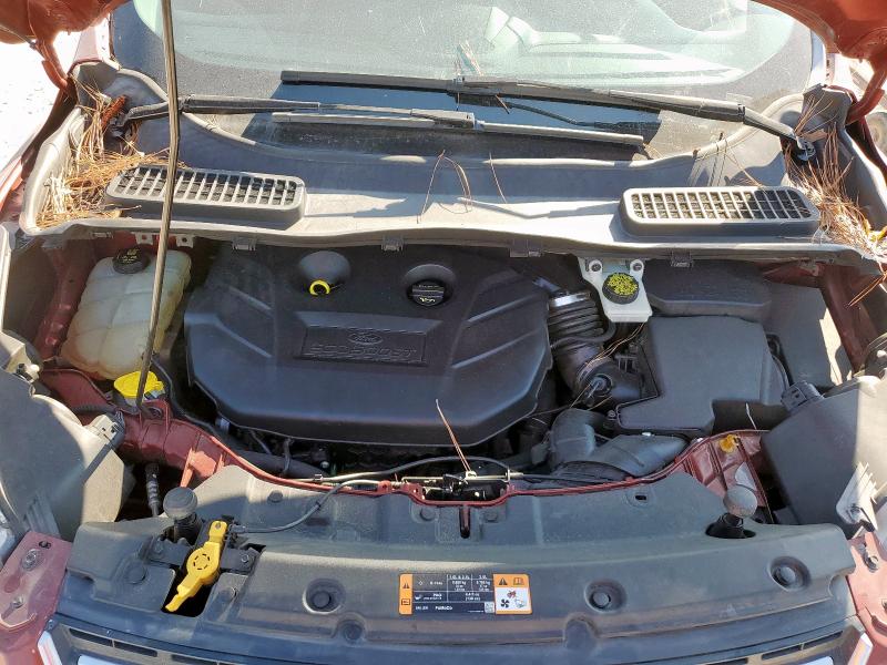 1FMCU0J96GUB66925 - 2016 FORD ESCAPE TITANIUM წითელი ფოტო 11