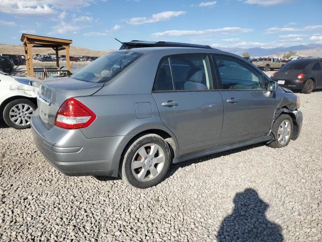 3N1BC11E29L485616 - 2009 NISSAN VERSA S Сұр фото 3