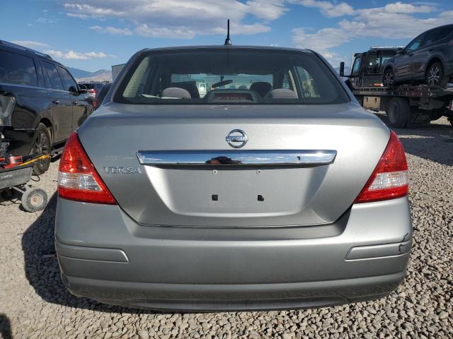 3N1BC11E29L485616 - 2009 NISSAN VERSA S Сұр фото 6