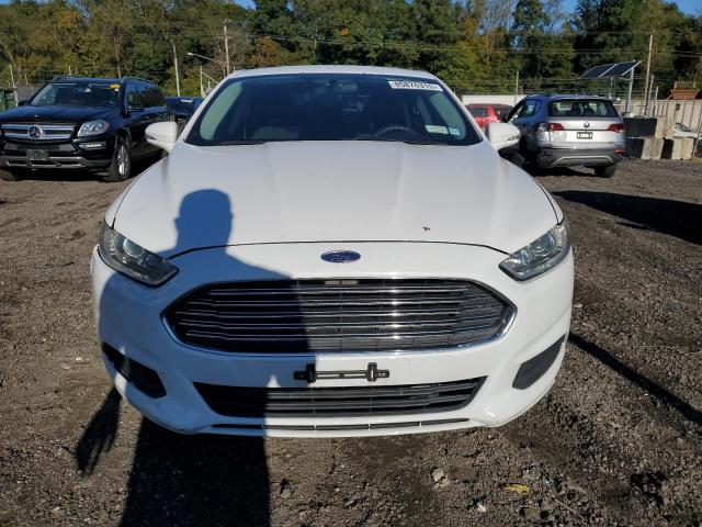 3FA6P0HR9DR283518 - 2013 FORD FUSION SE WHITE photo 5