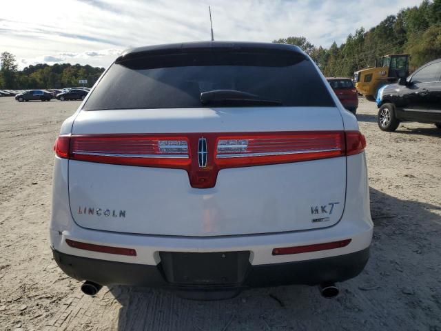 2LMHJ5AT2DBL52796 - 2013 LINCOLN MKT WHITE photo 6