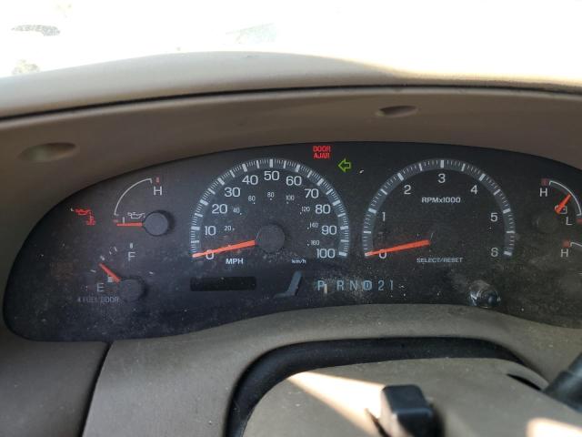 1FMRU1562YLB39907 - 2000 FORD EXPEDITION XLT GREEN photo 9