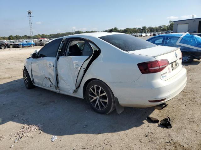 3VWDB7AJ8HM262835 - 2017 VOLKSWAGEN JETTA SE WHITE photo 2