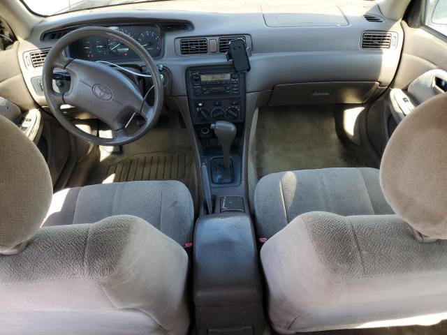 4T1BG22K8YU959662 - 2000 TOYOTA CAMRY CE TAN photo 8