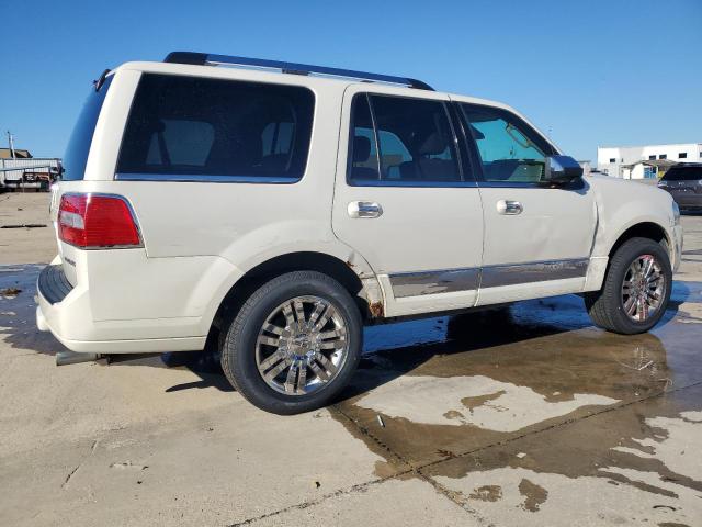 5LMFU28577LJ00432 - 2007 LINCOLN NAVIGATOR WHITE photo 3